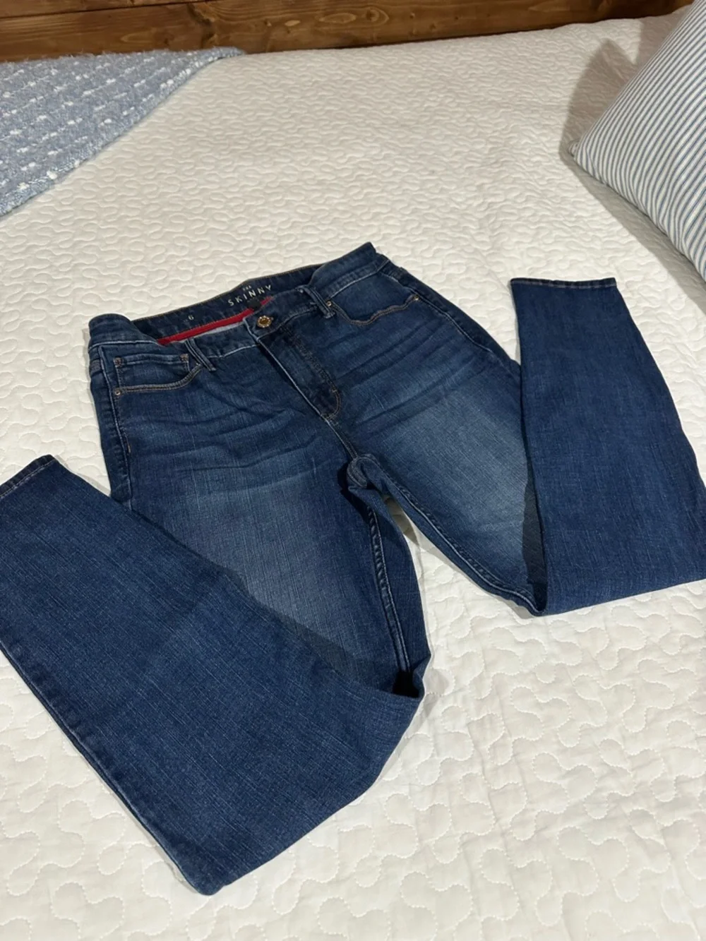 WHBM Skinny Ankle jeans sz6 - Picture 2 of 6